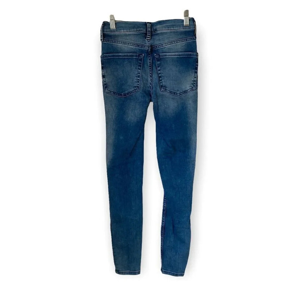 FREE PEOPLE Distressed Skinny Jeans Size 24 Waist - Picture 2 of 6